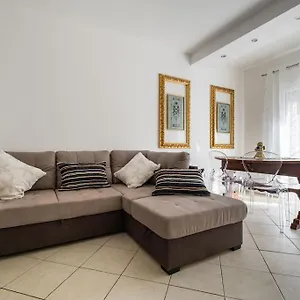 Appartamento A Casa Di Mo', A Due Passi Dalla Stazione E Fiera, Bologna